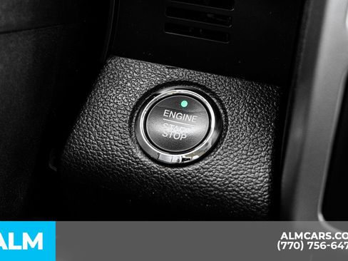 Used 2017 Ford F150 Lariat image 28