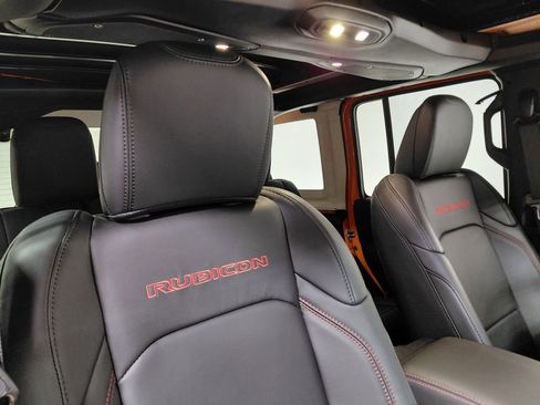 Used 2025 Jeep Wrangler Unlimited Rubicon image 28