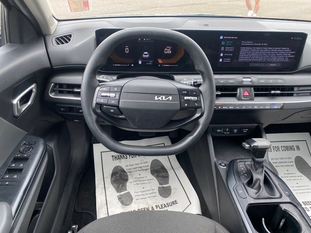 Used 2025 Kia K4 FWD image 14