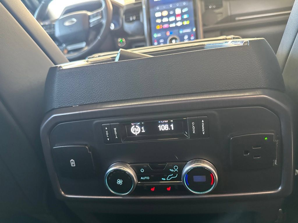 Used 2023 Ford Expedition Max Platinum AWD/4WD image 25