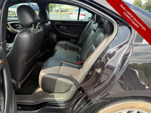 Used 2019 Ford Taurus Limited FWD image 29