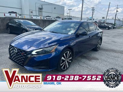 Used 2023 Nissan Altima 2.5 SR w/ SR Premium Package