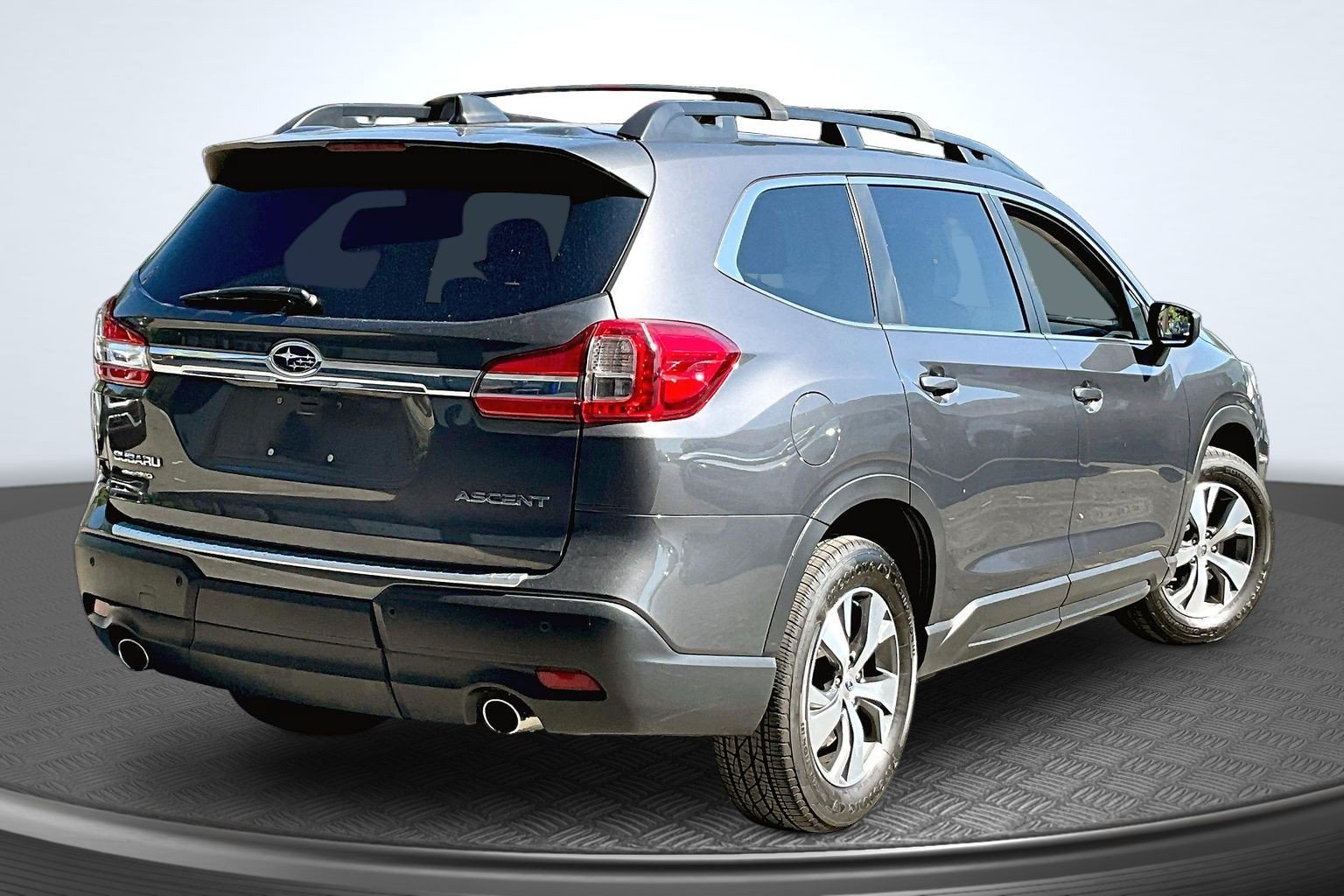 Used 2021 Subaru Ascent Premium w/ Convenience Package AWD/4WD image 5