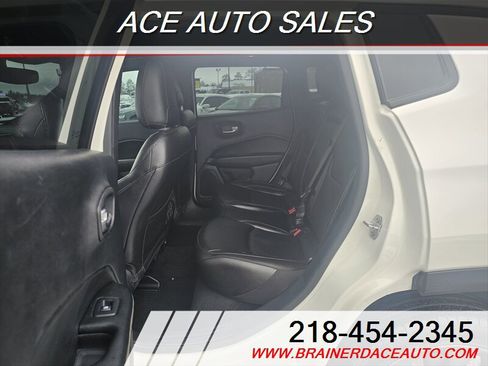 Used 2021 Jeep Compass Latitude image 8