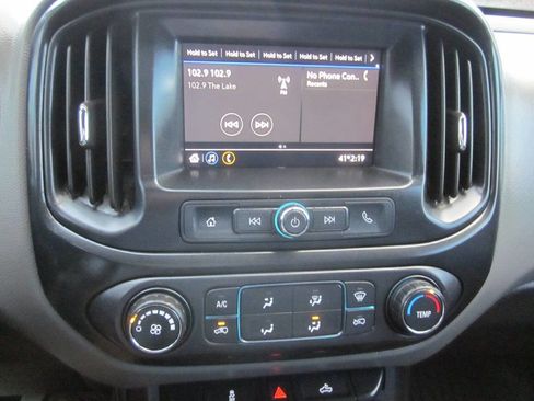 Used 2020 Chevrolet Colorado W/T w/ WT Convenience Package image 22