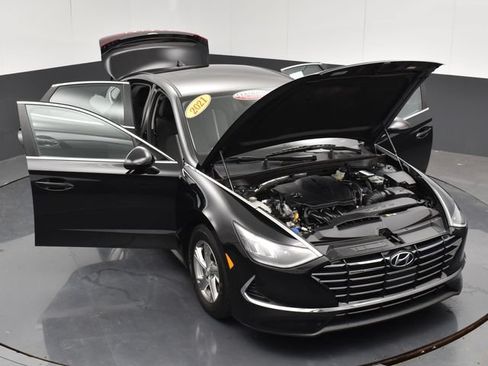 Used 2021 Hyundai Sonata SE w/ Preferred Accessory Package FWD image 35