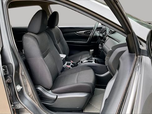 Used 2019 Nissan Rogue S FWD image 9
