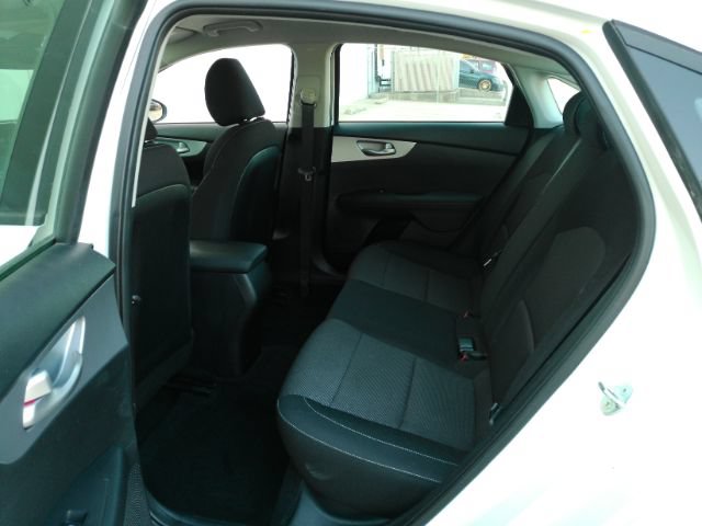 Used 2024 Kia Forte LXS w/ LXS Technology Package FWD image 18