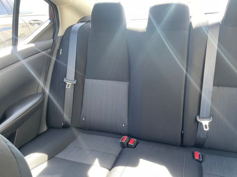 Used 2025 Nissan Sentra SV image 37