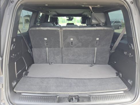 Certified 2024 Jeep Wagoneer 4WD w/ Premium Group I image 21