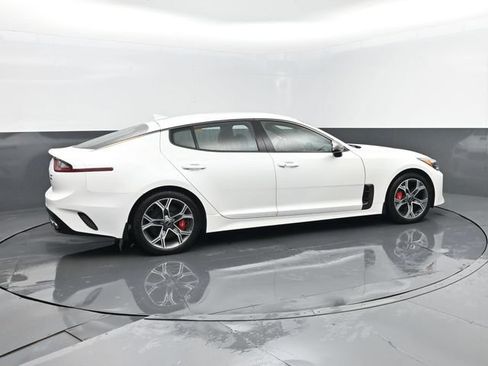 Used 2018 Kia Stinger GT AWD/4WD image 3