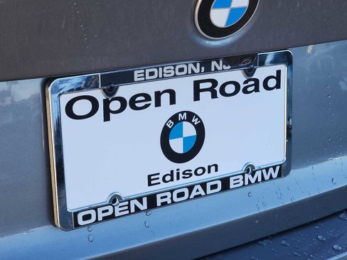 Used 2025 BMW 330i xDrive Sedan w/ Convenience Package image 30