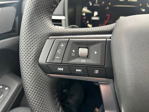 New 2026 Mitsubishi Outlander SE image 21