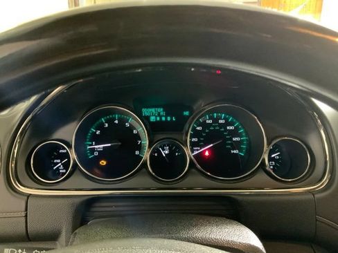 Used 2014 Buick Enclave Premium w/ Trailering Provision Package FWD image 16