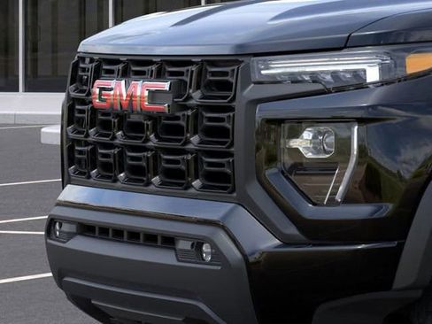 New 2026 GMC Canyon Elevation w/ Convenience Package image 13