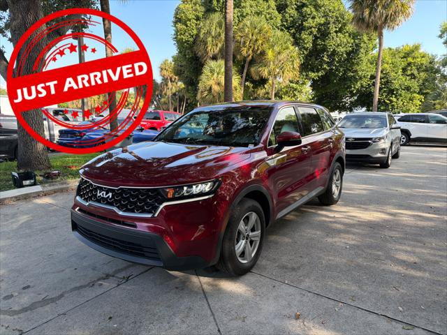 Used 2022 Kia Sorento LX FWD image 1