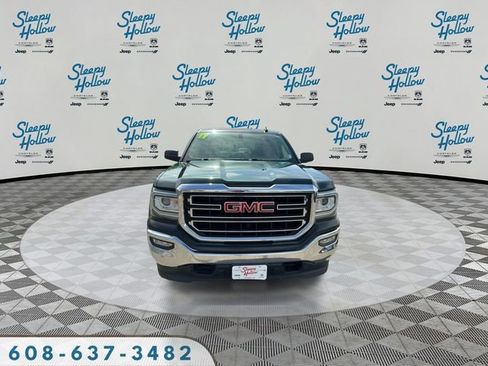Used 2017 GMC Sierra 1500 SLE w/ SLE Value Package AWD/4WD image 2