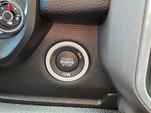 Used 2022 RAM 1500 Lone Star image 28