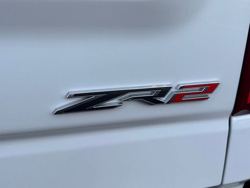 New 2026 Chevrolet Silverado 1500 ZR2 AWD/4WD image 6
