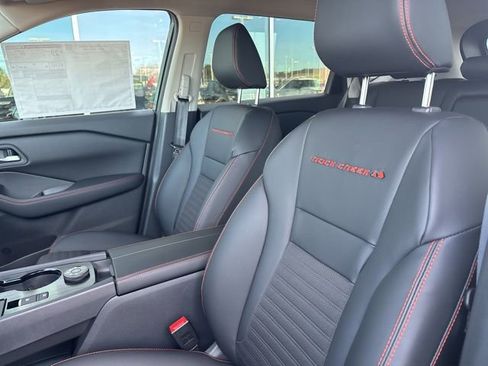 New 2026 Nissan Rogue Rock Creek image 9