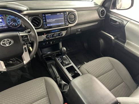 Used 2022 Toyota Tacoma SR5 image 22