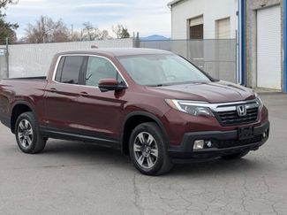 Used 2017 Honda Ridgeline RTL-T video 3