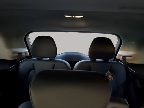 Used 2023 Volvo XC90 B6 Plus image 25