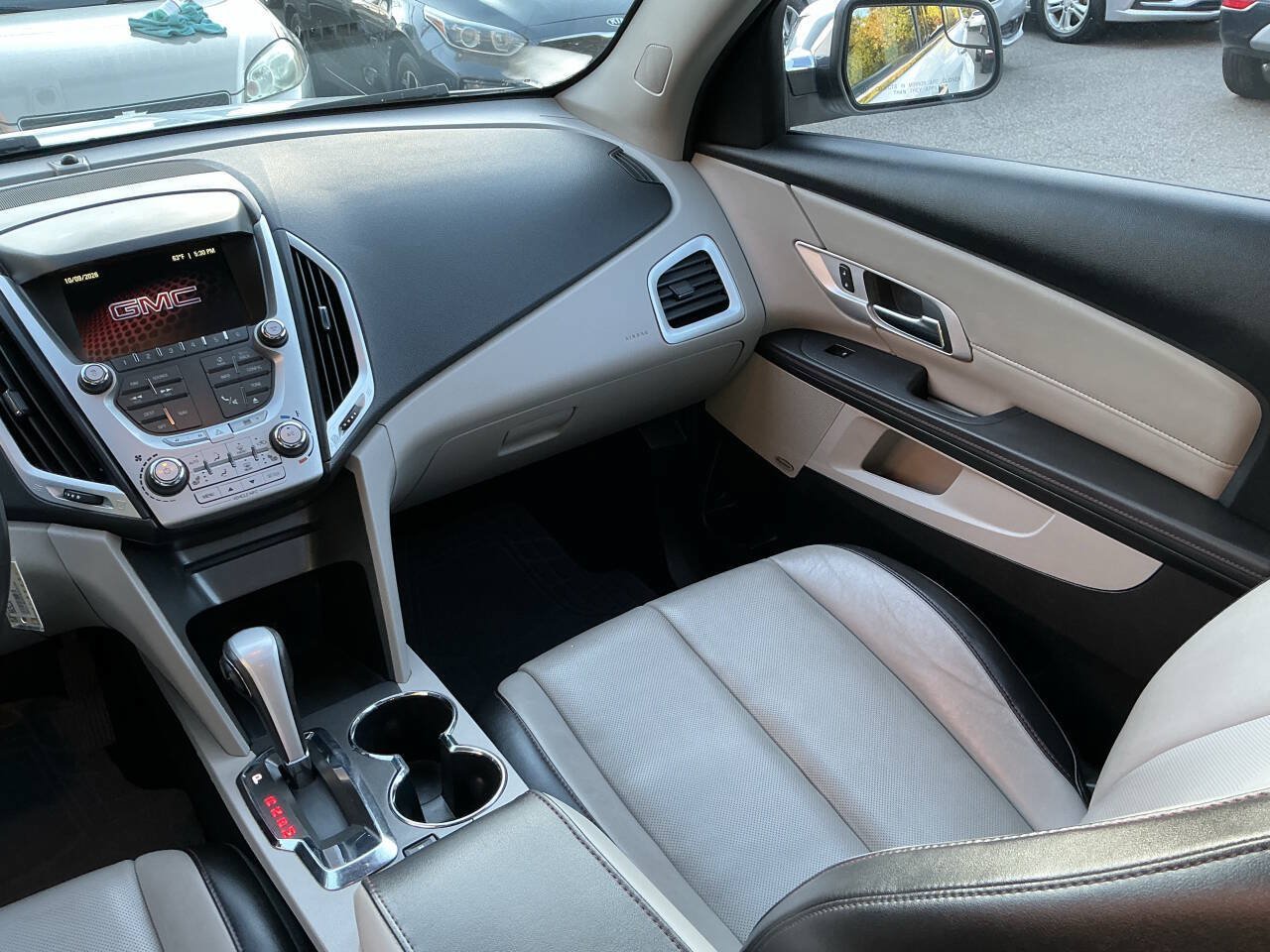 Used 2012 GMC Terrain SLT w/ Chrome and Technology Package AWD/4WD image 18