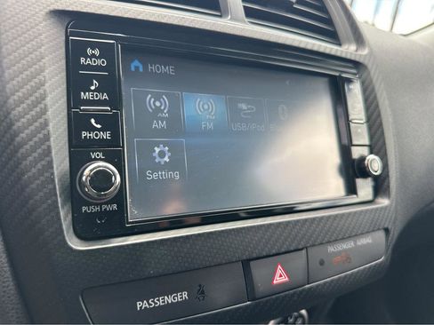 Used 2022 Mitsubishi Outlander Sport ES AWD/4WD image 5