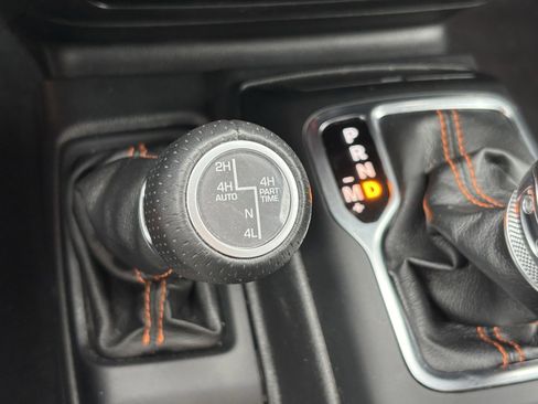 Used 2022 Jeep Gladiator Mojave w/ LED Lighting Group image 5