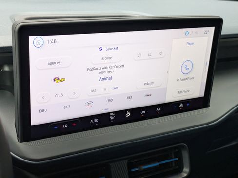 Certified 2025 Ford Maverick Lobo image 18