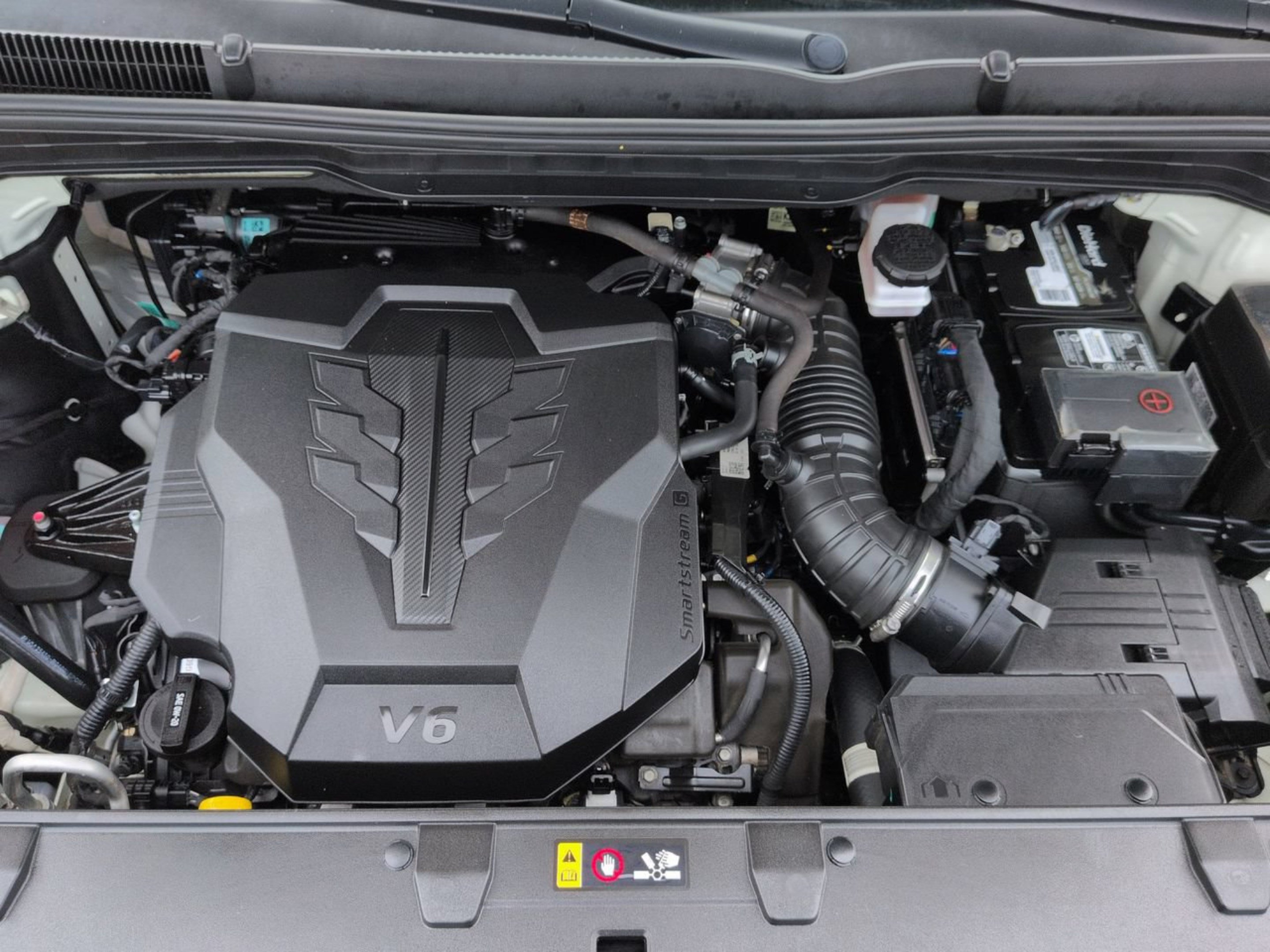 Certified 2023 Kia Carnival EX FWD image 15