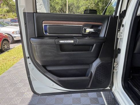 Used 2016 RAM 1500 Laramie w/ Convenience Group AWD/4WD image 24