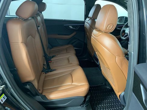 Used 2022 Audi Q7 3.0T Prestige image 40