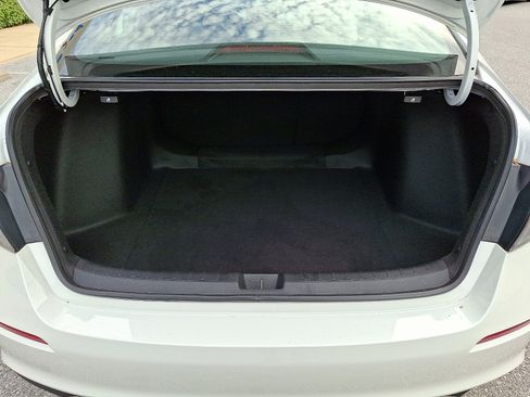 Used 2025 Honda Civic Sport image 28