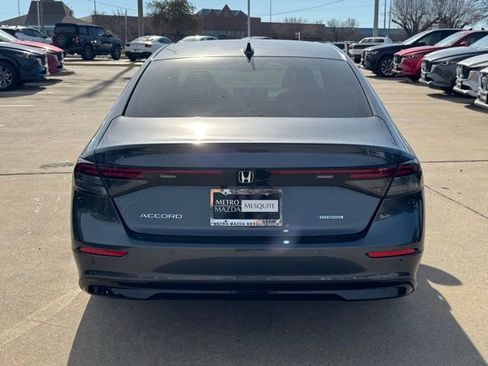 Used 2025 Honda Accord EX-L image 6