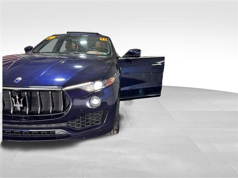 Used 2019 Maserati Levante AWD/4WD image 24