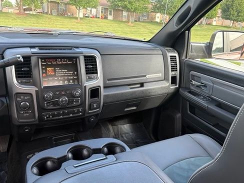 Used 2017 RAM 2500 Power Wagon w/ Luxury Group AWD/4WD image 31