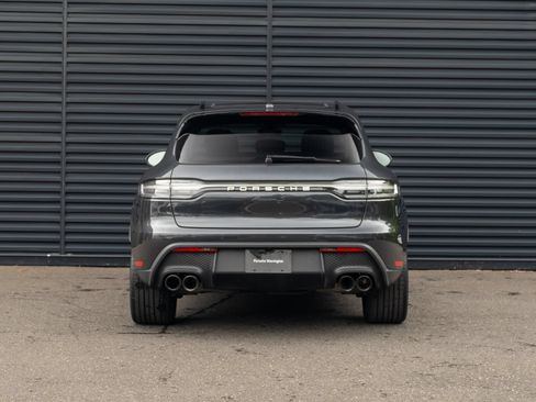 Certified 2024 Porsche Macan S AWD/4WD image 7