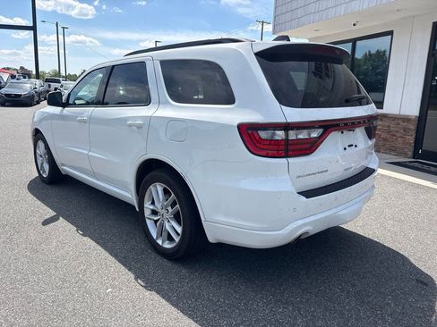 Used 2024 Dodge Durango GT RWD image 6