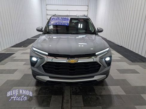 Used 2025 Chevrolet TrailBlazer LT image 6