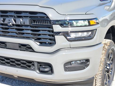 New 2026 RAM 2500 Big Horn AWD/4WD image 5