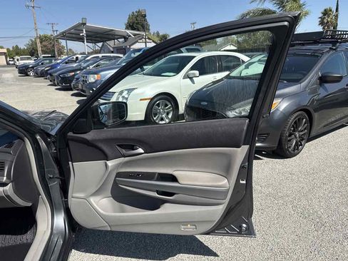 Used 2008 Honda Accord EX image 18