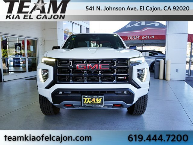 Used 2023 GMC Canyon AT4 w/ AT4 Premium Package AWD/4WD image 4
