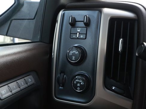 Used 2017 GMC Sierra 1500 Denali w/ Denali Ultimate Package image 16