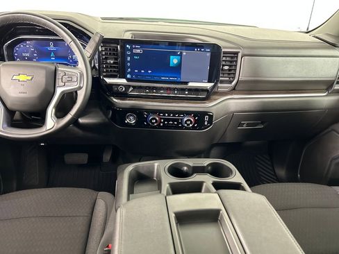 Used 2024 Chevrolet Silverado 1500 LT AWD/4WD image 21