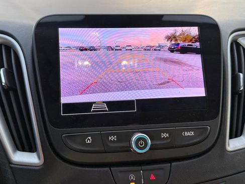 Used 2024 Chevrolet Malibu LT image 19