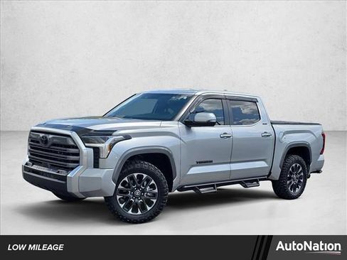 Used 2025 Toyota Tundra Limited AWD/4WD image 1