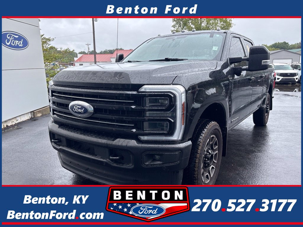 Used 2025 Ford F250 Platinum AWD/4WD image 1