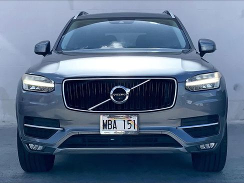 Used 2017 Volvo XC90 T6 Momentum w/ Vision Package AWD/4WD image 7